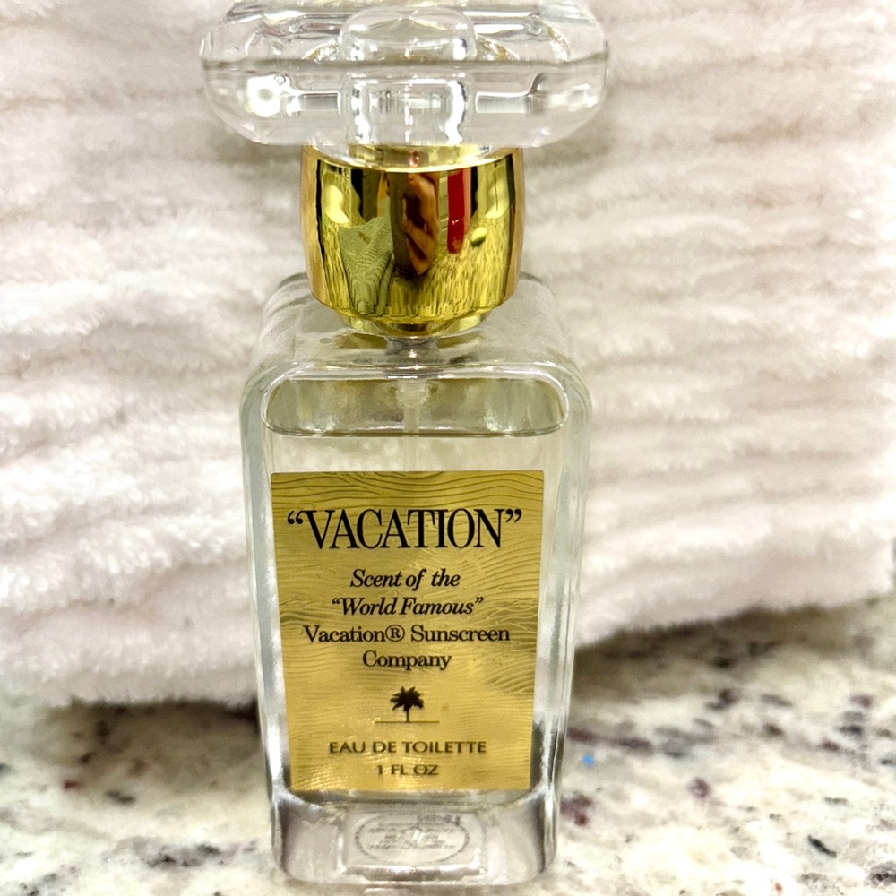 Vacation Perfume from world famousus Vacation Sunscreen Company 
1Fl Oz